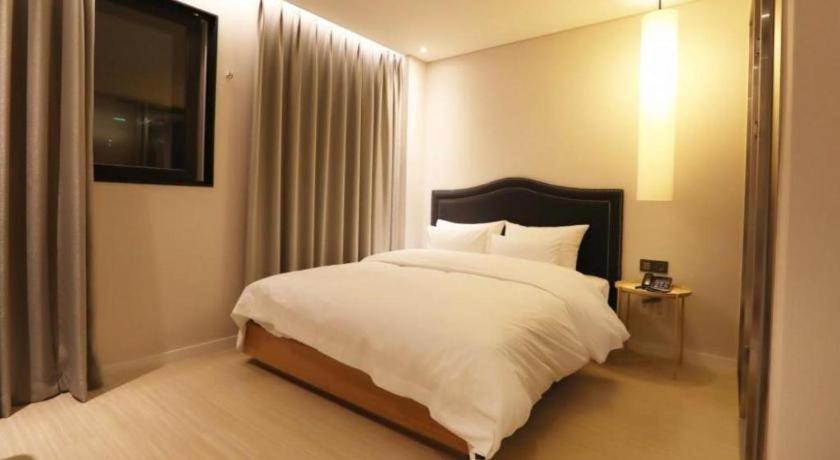 Londoner Hotel Busan Eksteriør bilde