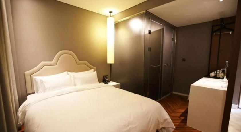 Londoner Hotel Busan Eksteriør bilde